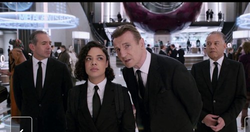 Men black international - in,